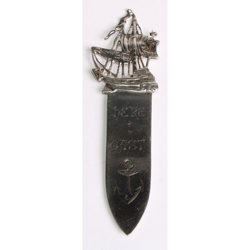 1250 - Signopaginophilia - an Victorian silver novelty bookmark, the terminal cast as a sailing ship, the b... 