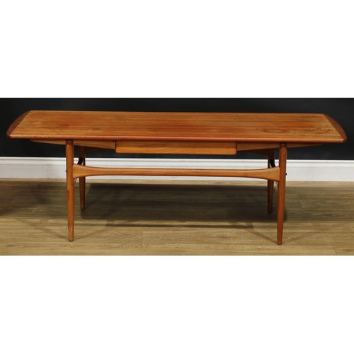 2064 - Mid-century Design - a Danish teak coffee table, by Arrebo Møbler, probably designed by Andreas Hans... 