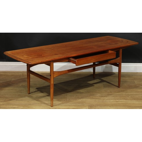 2064 - Mid-century Design - a Danish teak coffee table, by Arrebo Møbler, probably designed by Andreas Hans... 