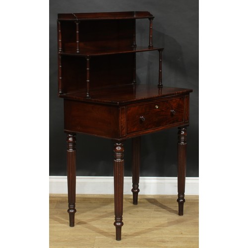 2049 - A George IV mahogany chamber table, by Gillows of Lancaster and London, stamped Gillows Lancaster, t... 