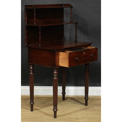 2049 - A George IV mahogany chamber table, by Gillows of Lancaster and London, stamped Gillows Lancaster, t... 