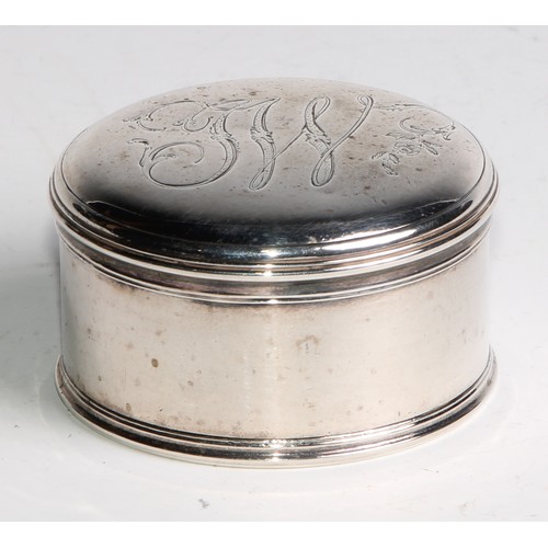 919 - A George III silver circular box and cover, quite plain, the cover engraved with initials and flower... 