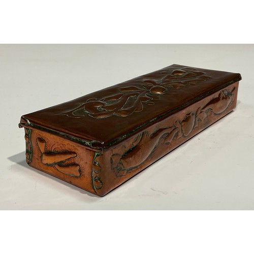 2346 - A Newlyn Arts & Crafts rectangular copper box, the hinged cover and sides repousse embossed with she... 