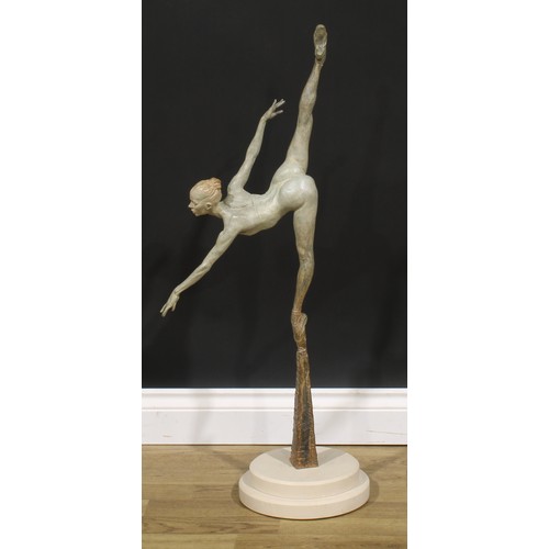 2728 - Richard MacDonald (Bn. 1946), a patinated bronze, Penche Monet, signed in the maquette and to base, ... 