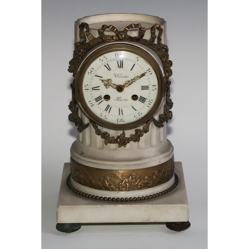 2099 - A 19th century gilt bronze mounted cararra marble architectural mantel clock, in the Grand Tour tast... 