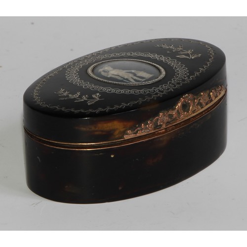 2174 - An early 19th century Neo-Classical tortoiseshell and silver pique oval snuff box, hinged cover set ... 