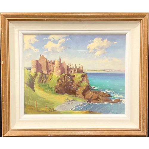 674 - Leslie Nesbitt (Irish Bn. 1923)
Dunluce Castle, Co Antrim
signed, oil on canvas, 38cm x 48cm