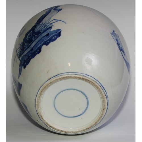 391 - A Chinese ovoid ginger jar and cover, painted in tones of underglaze blue with ladies of the court, ... 