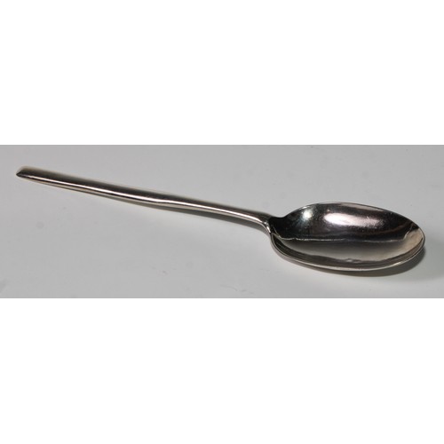 783 - A George I Britannia silver marrow spoon, rat tail bowl, 21cm long, London 1719