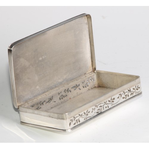 1194 - An unusual George IV silver rounded rectangular box, hinged cover, the sides pierced with meandering... 