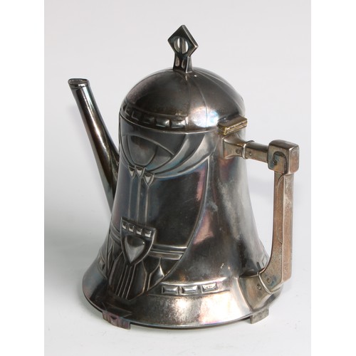 2612 - A W.M.F. Art Nouveau Jugendstil silver plated teapot, Ginkgo design, of spreading cylindrical form, ... 