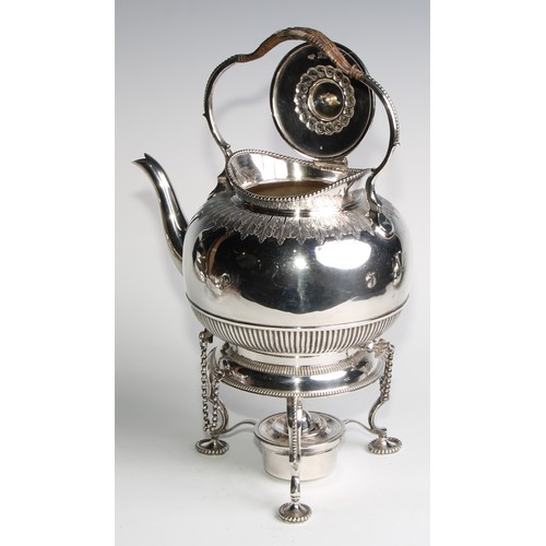 1004 - A late Victorian/Edwardian silver six piece Cape pattern tea and coffee service, comprising teapot, ... 