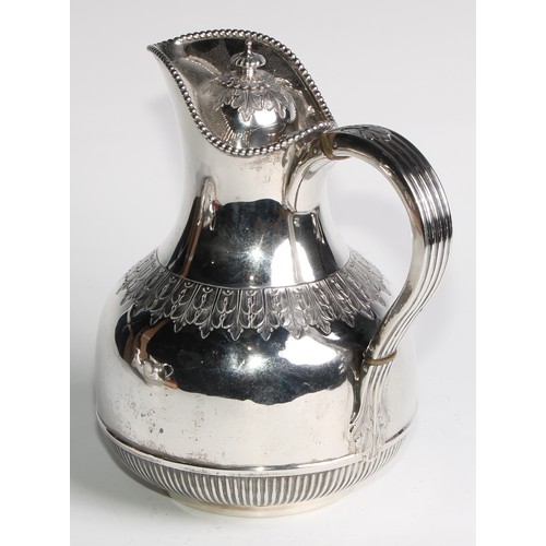 1004 - A late Victorian/Edwardian silver six piece Cape pattern tea and coffee service, comprising teapot, ... 