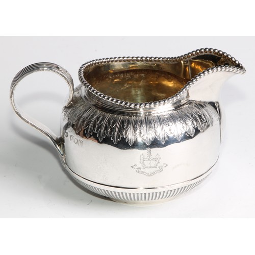 1004 - A late Victorian/Edwardian silver six piece Cape pattern tea and coffee service, comprising teapot, ... 