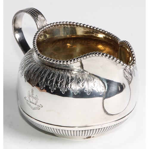 1004 - A late Victorian/Edwardian silver six piece Cape pattern tea and coffee service, comprising teapot, ... 