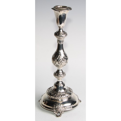 1216 - Judaica - a pair of Russian Empire silver Jewish Sabbath candlesticks, knopped pillars, domed circul... 