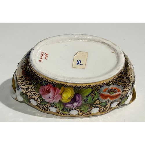 147 - A Spode basket shaped violeteer or pot pourri vase and cover, finely painted in coloured enamels wit... 