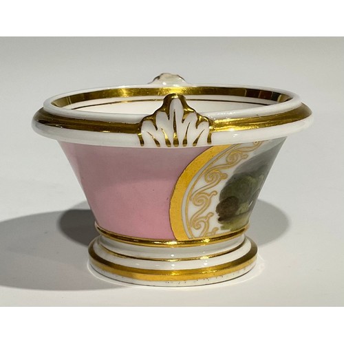 124 - A Flight, Barr & Barr cabinet cup and saucer, the cup painted with a gentleman traveller, with gilt ... 