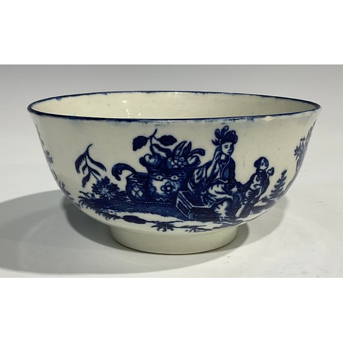 214 - A Worcester Mother & Child pattern bowl, decorated in underglaze blue with Oriental figures in court... 