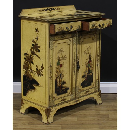 2126 - A George III Revival chinoiserie decorated side cabinet, in the 18th century Chinese export lacquer ... 