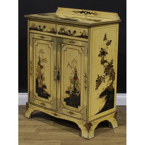 2126 - A George III Revival chinoiserie decorated side cabinet, in the 18th century Chinese export lacquer ... 