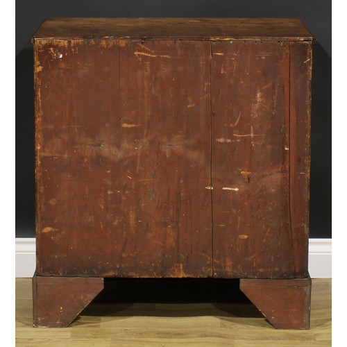 1732 - A George II mahogany bachelor's chest, slightly oversailing top above a slide and four long graduate... 