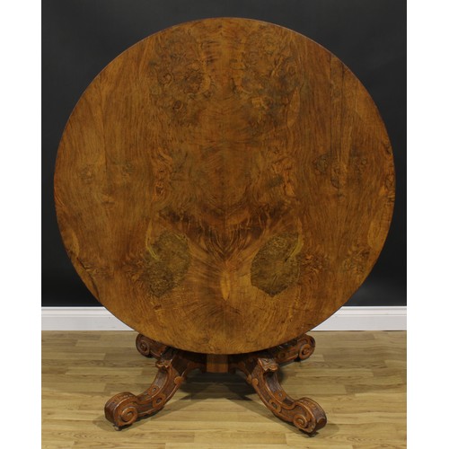 2594 - A Victorian pollard and plain sawn oak centre table, circular tilting top, turned column, shaped leg... 