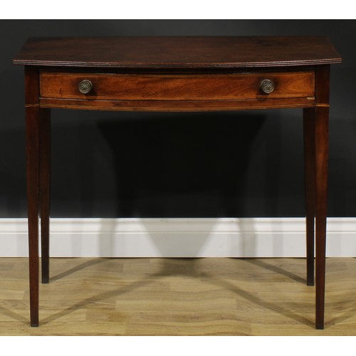 2118 - A George III mahogany bowfront side table, oversailing top with reeded edge above a long satinwood b... 