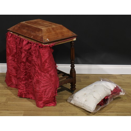 2074 - Miniature Furniture - a William IV style mahogany four-poster doll’s bed, 76cm high, 64cm long, 43cm... 