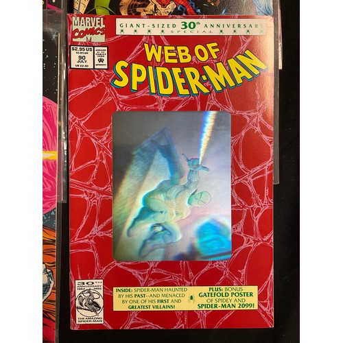 6336 - Comics - 20 Marvel Comics including Web of Spider-Man #90 holofoil cover and #101, Alpha Flight, The... 