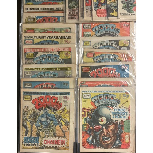 6351 - 2000 A.D. prog #264-313. Featuring Judge Dredd (1982-1983). 50 consecutive issues. British Bronze ag... 