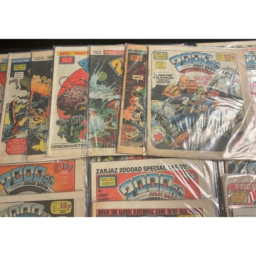 6351 - 2000 A.D. prog #264-313. Featuring Judge Dredd (1982-1983). 50 consecutive issues. British Bronze ag... 