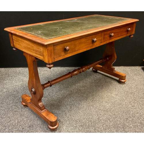 117 - A Victorian mahogany Library desk / table, green leather inset, rounded rectangular top, pair of sho... 