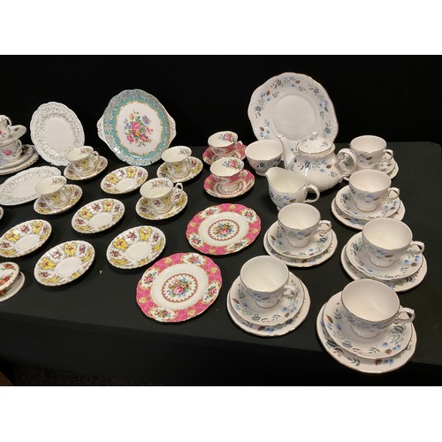 317 - Royal Albert - Set of four tea cups and saucers, love Story Series, ‘Suzanne’, and five extra saucer... 