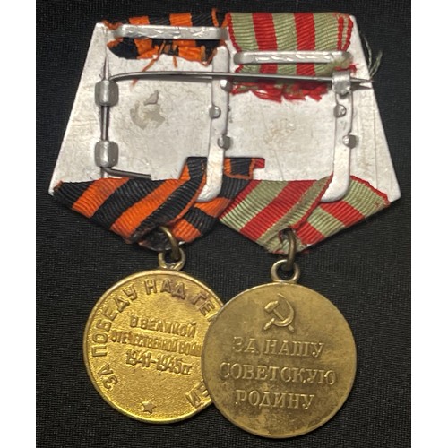 4028 - WW2 USSR Soviet Medals & later post war insignia collection to include: WW2 Defence of Moscow & WW2 ... 