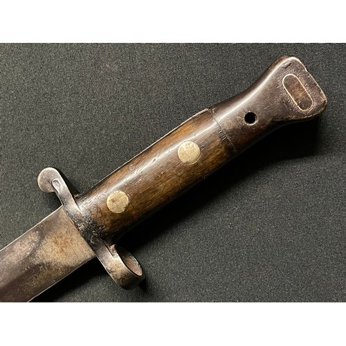 4061 - Boer War Lee-Metford Bayonet with double edged blade 304mm in length. Maker marked 