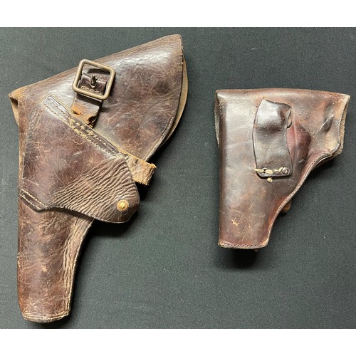 4090 - WW1 British .455 Webley Leather Holster. No date or makers mark. Has a brass eagle badge affixed to ... 