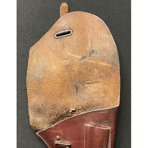 4090 - WW1 British .455 Webley Leather Holster. No date or makers mark. Has a brass eagle badge affixed to ... 