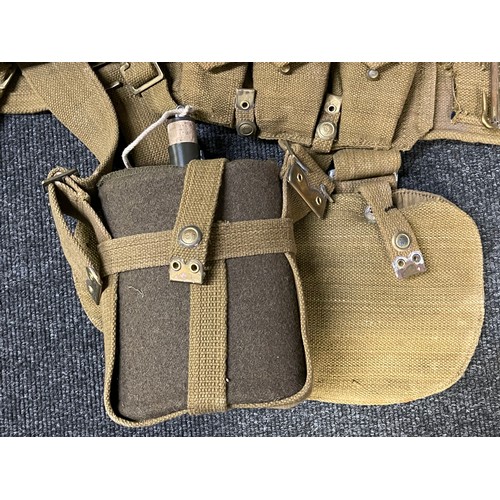 4102 - Set of reproduction WW1 British 1908 pattern webbing, complete with intert FFE .303 ammo in clips, w... 