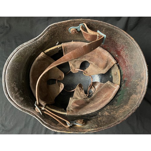 4120 - WW1 Imperial German M16 Steel Helmet. Restored condition. Original leather liner band and three pad ... 