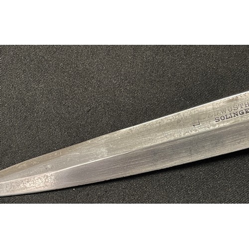 4121 - WW1 Imperial German Nahrkampfmesser Fighting Knife with 150mm long blade, maker marked 