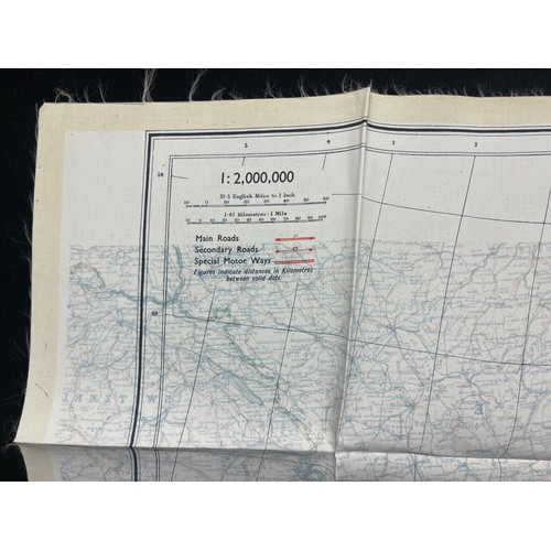 4129 - WW2 British RAF Silk Escape Map of France Code letter C/D.