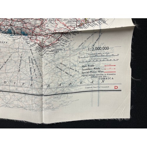 4131 - WW2 British RAF Silk Escape Map of France Code letter C/D.