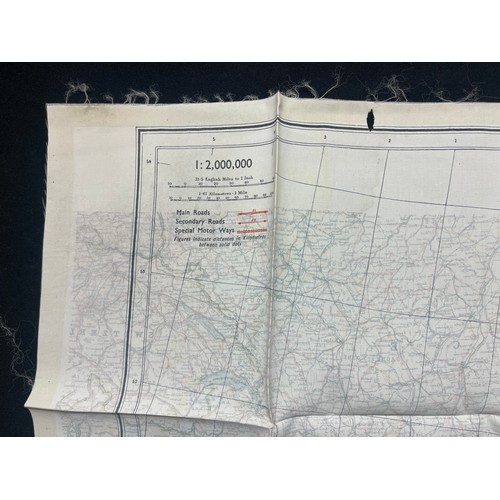 4132 - WW2 British RAF Silk Escape Map of France Code letter C/D.