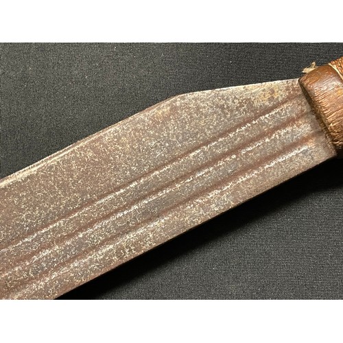 4155 - WW2 British Machete with single edged blade 355mm in length. Maker marked 