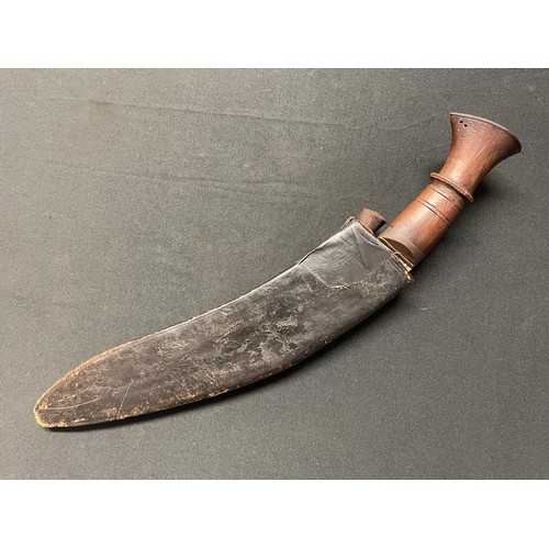 4157 - WW2 British Kukri Knife with single edged 315mm long blade. Edge of blade numbered 