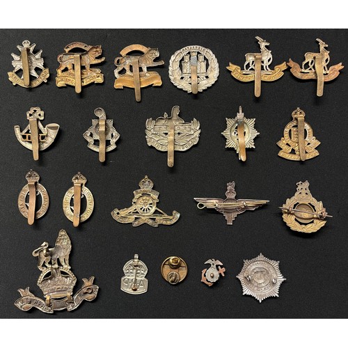 4160 - WW2 British Cap Badge collection to include: Notts & Derbys, Northamptonshire Regt, Leicestershire R... 