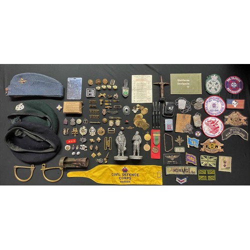 WW2 British and later mixed militaria to include: RAF Office...