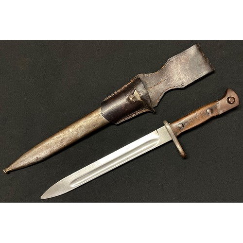 4182 - WW2 Chinese Mauser Bayonet with single edged fullered blade 248mm in length. Crossguard marked 