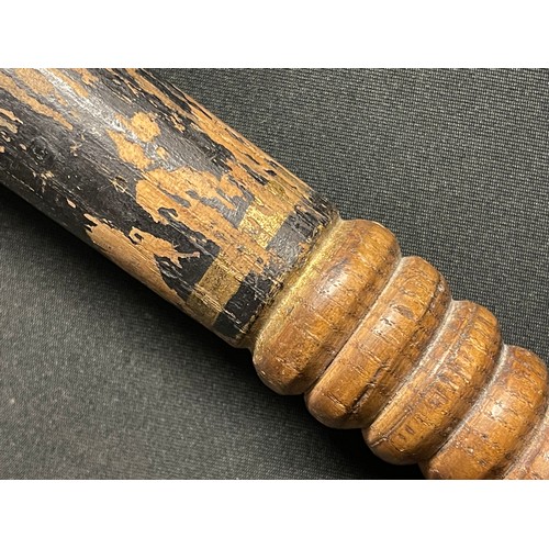 4305 - Police Truncheon with black painted finish along with gilt decortion. No markings or makers mark. Co... 